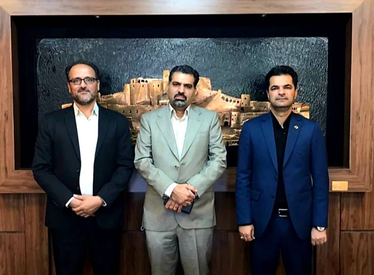 فرصتهای همافزایی بین شرکت شهرکهای صنعتی و شرکت فولاد زرند ایرانیان بررسی شد