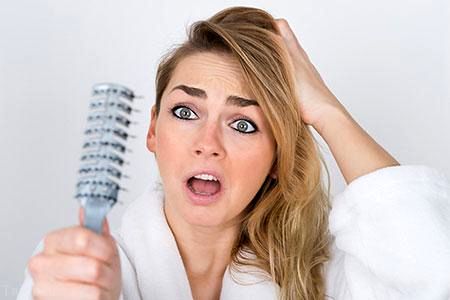 برای کمتر شدن ریزش مو شدید در آقایان و بانوان چه کنیم؟ برای کمتر شدن ریزش مو شدید در آقایان و بانوان چه کنیم؟