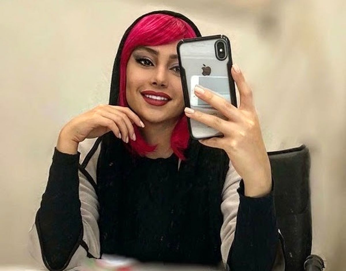 واکنش ترلان پروانه به حواشی اخیرش با یک شاخ مجازی + فیلم دیده نشده واکنش ترلان پروانه به حواشی اخیرش با یک شاخ مجازی + فیلم دیده نشده